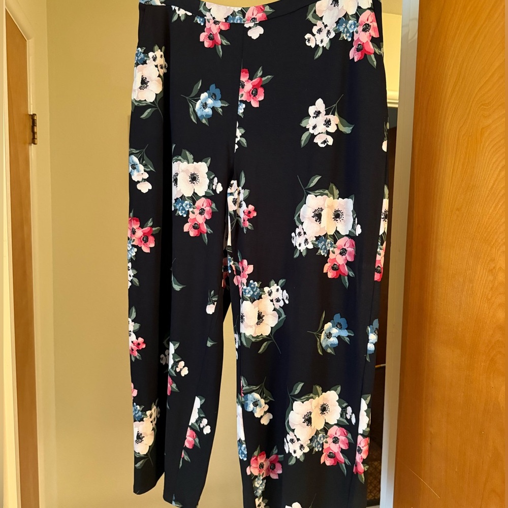 J. Jill Black Floral Wide-Leg Pants